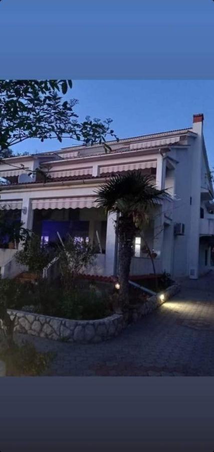 Apartments Felicce Banjol Exterior photo