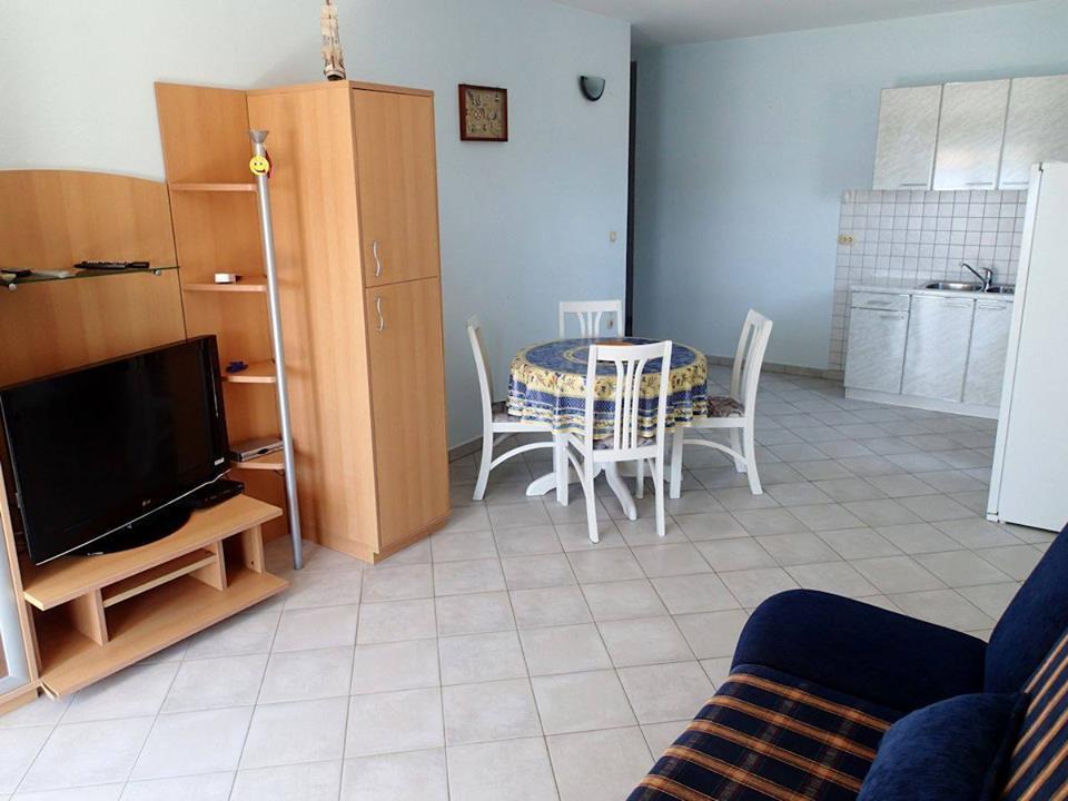 Apartments Felicce Banjol Exterior photo